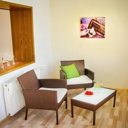 Holiday Near The Hexentanzplatz Apartment